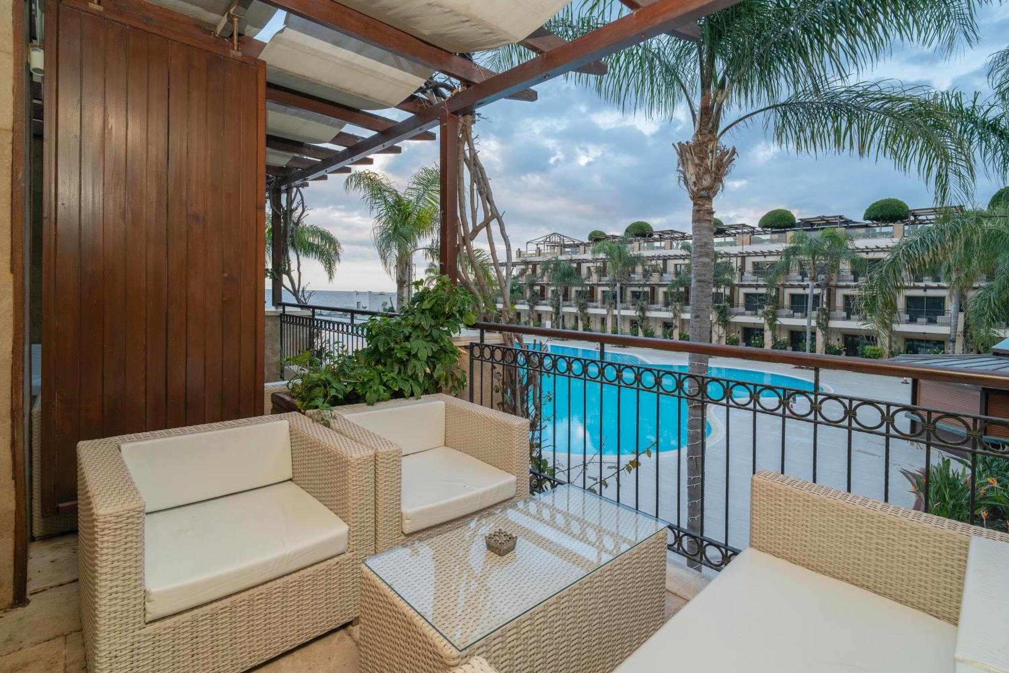 Kazaphani Cratos Premium Hotel Casino & Spa מראה חיצוני תמונה