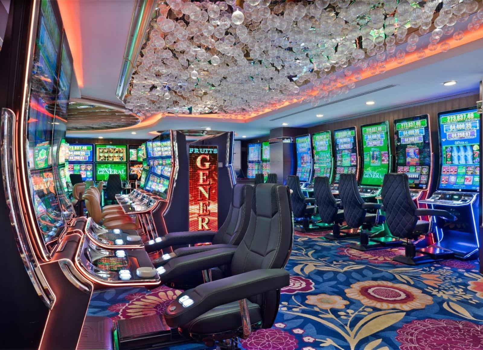Kazaphani Cratos Premium Hotel Casino & Spa מראה חיצוני תמונה